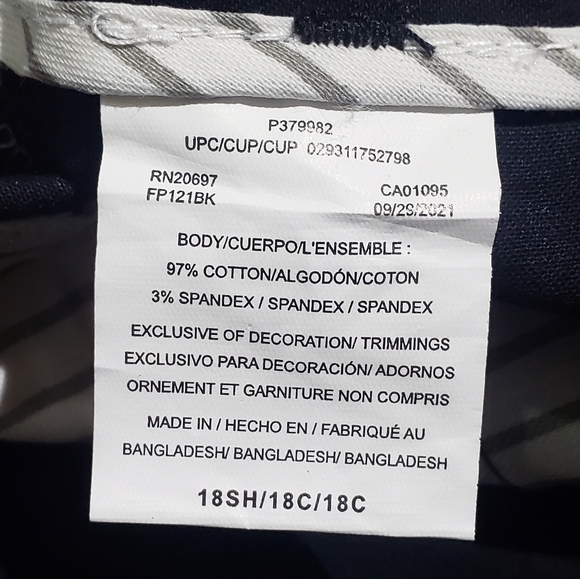 Dickies Womens FLEX Slim Fit Bootcut Twill Pants Black 18short NWT - Picture 8 of 8